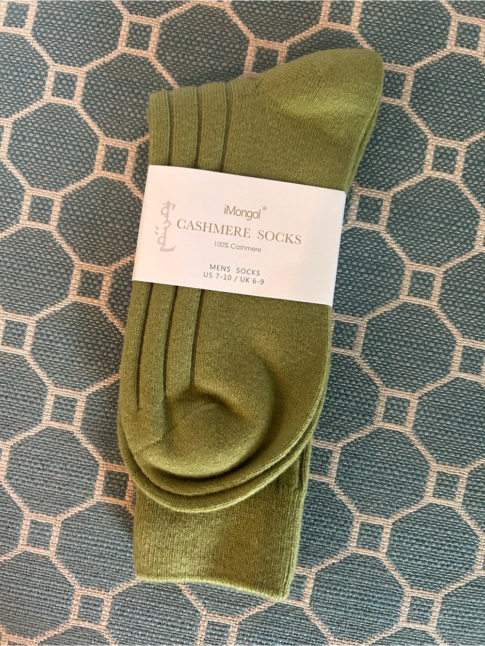 Olive 100% Cashmere Men's Dress Socks US size 7-10 NWT